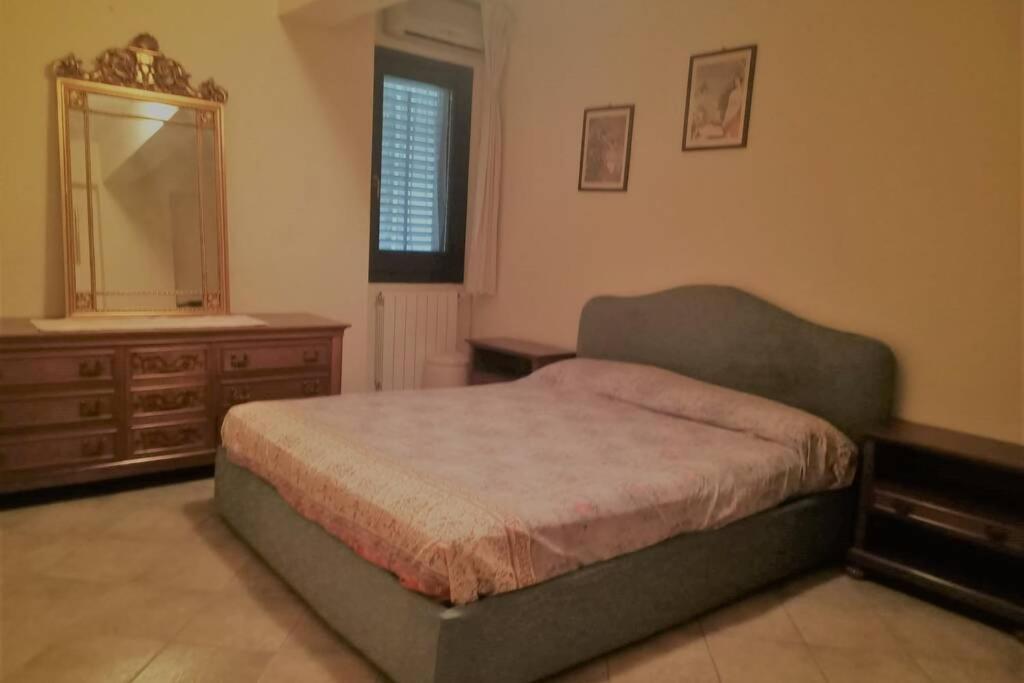 Appartamento Incantevole 90 Mq A Due Passi Mare Mozzafiato Изола-делле-Феммине Экстерьер фото